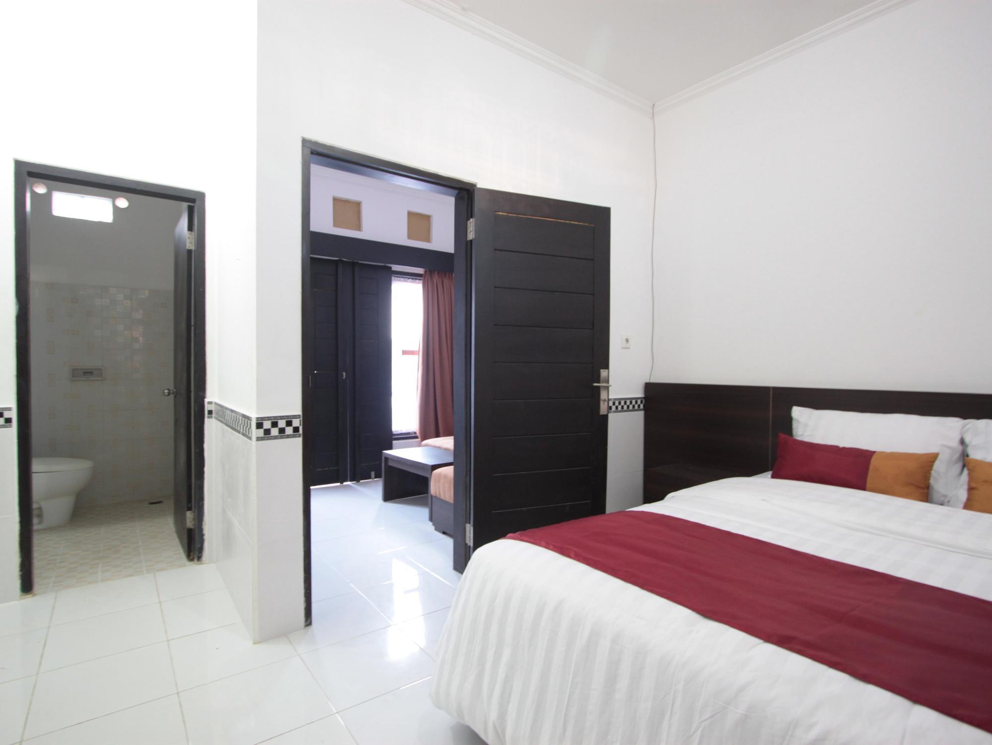 Bakung Sunset Hotel Кута Екстериор снимка