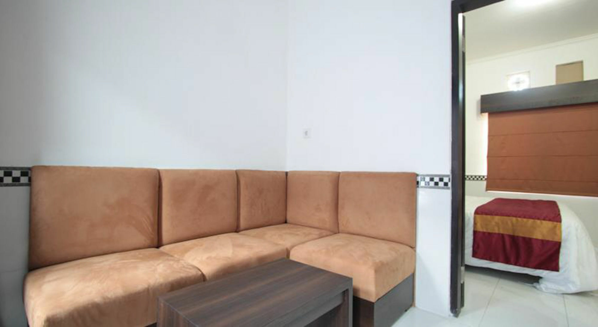 Bakung Sunset Hotel Кута Екстериор снимка