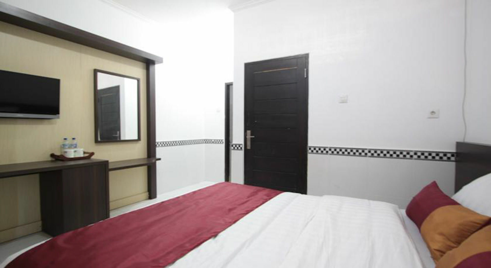 Bakung Sunset Hotel Кута Екстериор снимка